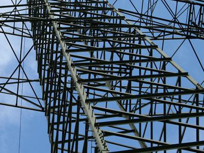 山西鋼結(jié)構(gòu)網(wǎng)報(bào)道：鐵腕環(huán)保成常態(tài) 鋼鐵行業(yè)新機(jī)會(huì)