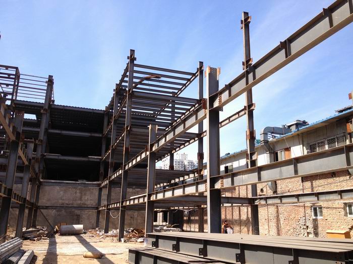 該如何預防控制山西鋼結構變形