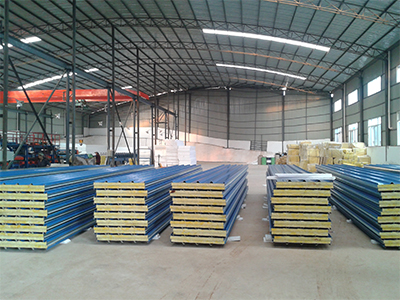 山西彩鋼復(fù)合板的技術(shù)發(fā)展過程